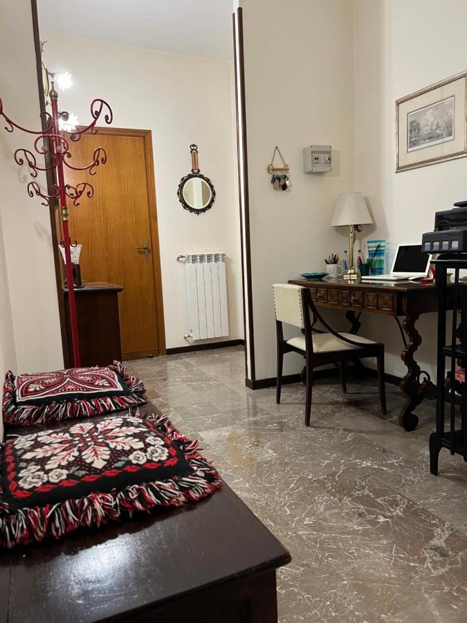 Holiday & House - Imparato Palermo Centro Politeama Экстерьер фото